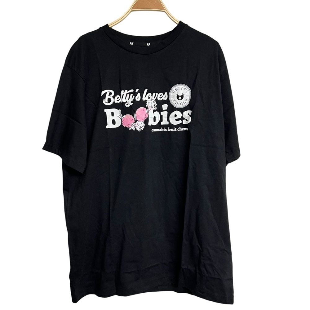 New Betty’s Eddies Graphic Short Sleeve‎ T-shirt